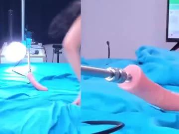 kinky_cloe from Chaturbate