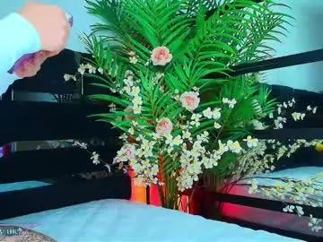 kinky_karo from Chaturbate
