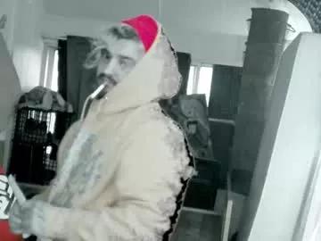 kinkybiguy14 from Chaturbate