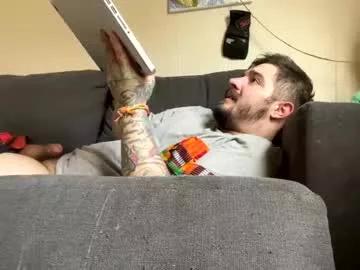 kinkybiguy14 from Chaturbate