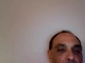 kinkyguy42672 from Chaturbate