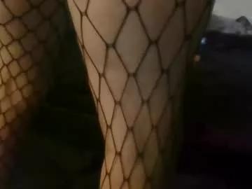 kinkysubmtl from Chaturbate