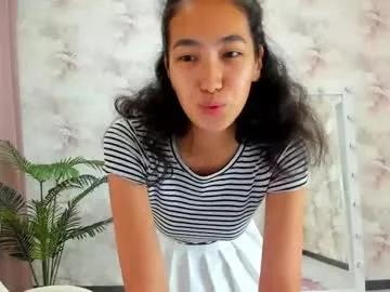 kira_lilian from Chaturbate is Freechat