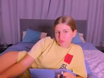 kirraa_ from Chaturbate