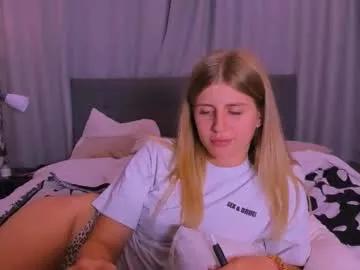 kirraa_ from Chaturbate