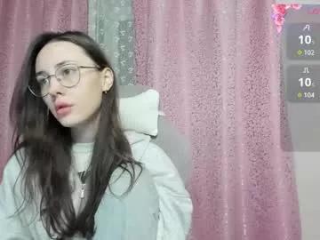 kiskisw from Chaturbate