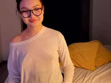 kiss_dii from Chaturbate