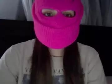 kissandtell1357 from Chaturbate