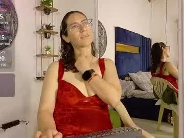 kissingcobank from Chaturbate