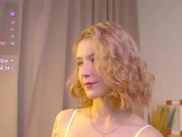 kisskiss_muah from Chaturbate