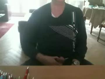 kisslog1 from Chaturbate