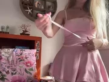kittengirlxo from Chaturbate