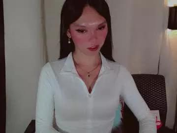 kitteylovesyou from Chaturbate