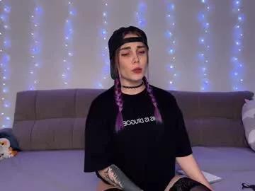 kittie_bear from Chaturbate