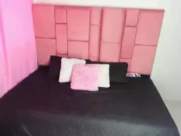 kitties_hot_2 from Chaturbate