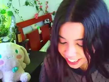 kittyuwu_ from Chaturbate