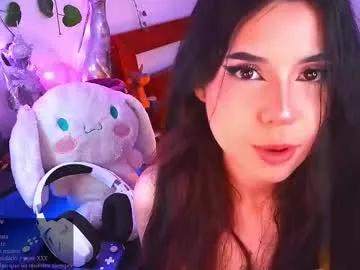 kittyuwu_ from Chaturbate