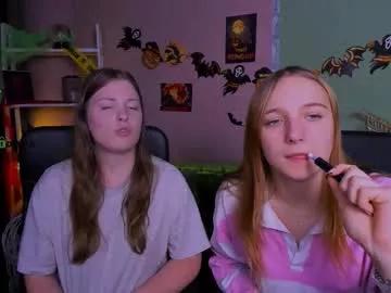 kleri_paint from Chaturbate