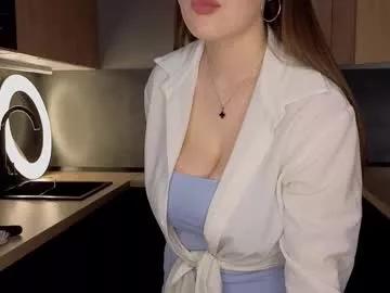 kristigroune on Chaturbate