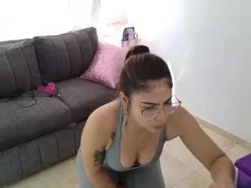 Kuma_cam webcams show profile image 