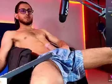 kuzzcoo from Chaturbate