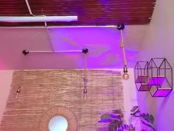 laady_brownn from Chaturbate
