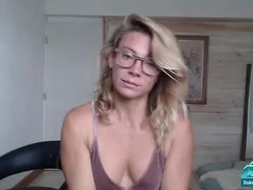 lailagetsnaked from Chaturbate