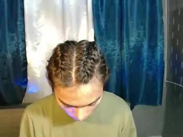lalakinghugecock_2 from Chaturbate
