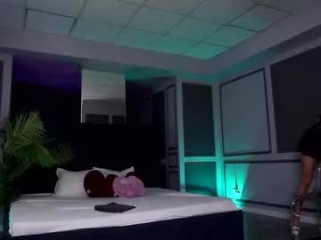 lalaroze from Chaturbate