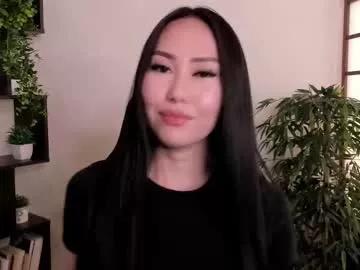 lalisa_black from Chaturbate
