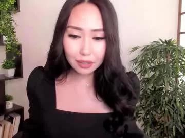 lalisa_black from Chaturbate