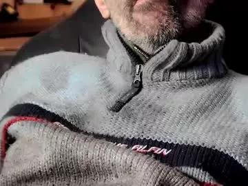 laltro33 from Chaturbate