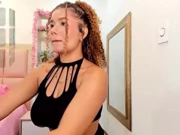 lanna_bright from Chaturbate