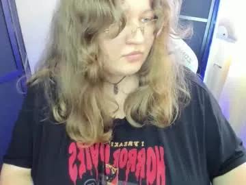 lannybarrby from Chaturbate
