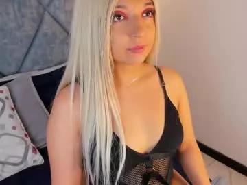 lara_crofftt from Chaturbate