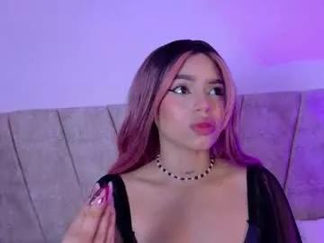 lara_gil_ from Chaturbate