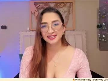 lara_martin from Chaturbate