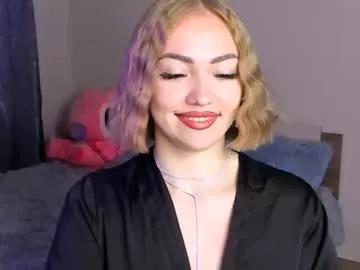 larakrein_lk from Chaturbate