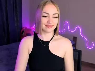 larakrein_lk from Chaturbate