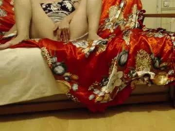 laralhotr from Chaturbate