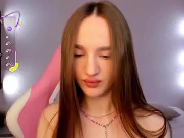 laralourance from Chaturbate
