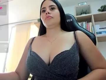 lararoberts_ from Chaturbate