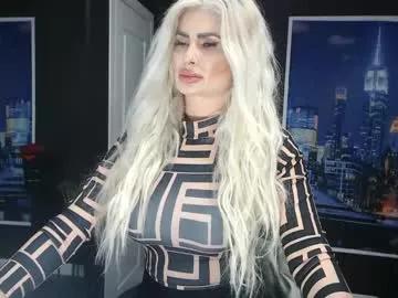 laras_moans from Chaturbate