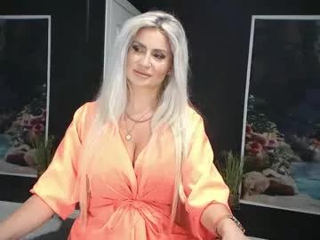 laras_moans from Chaturbate