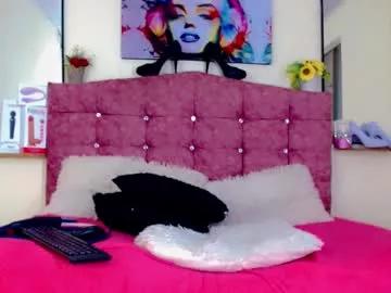 larasilva21 from Chaturbate