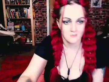 laravins from Chaturbate
