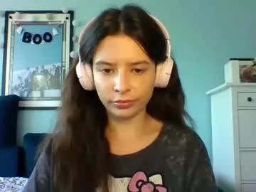 laricenature from Chaturbate is Freechat