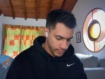 larry_jones from Chaturbate