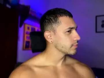 larry_jones from Chaturbate