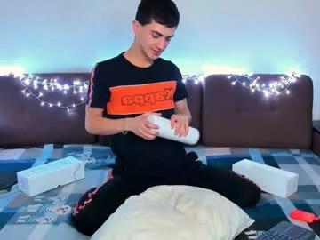 larry_project from Chaturbate